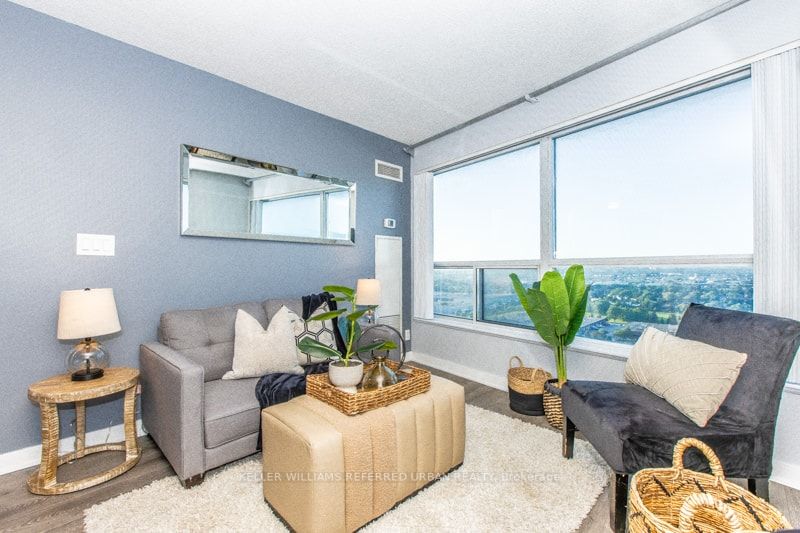 38 Lee Centre Drive N, #2602
