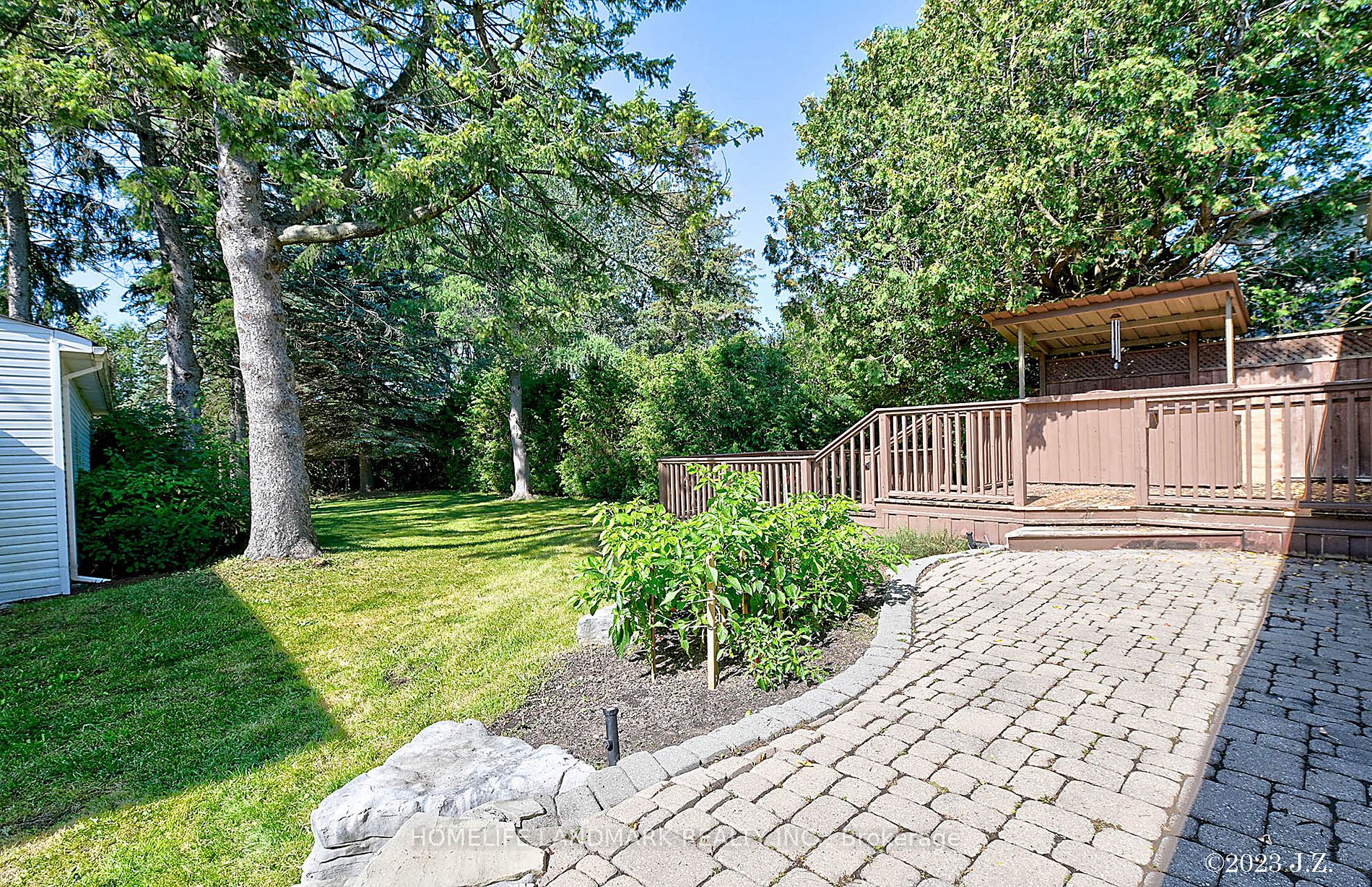 1930 Glendale Dr