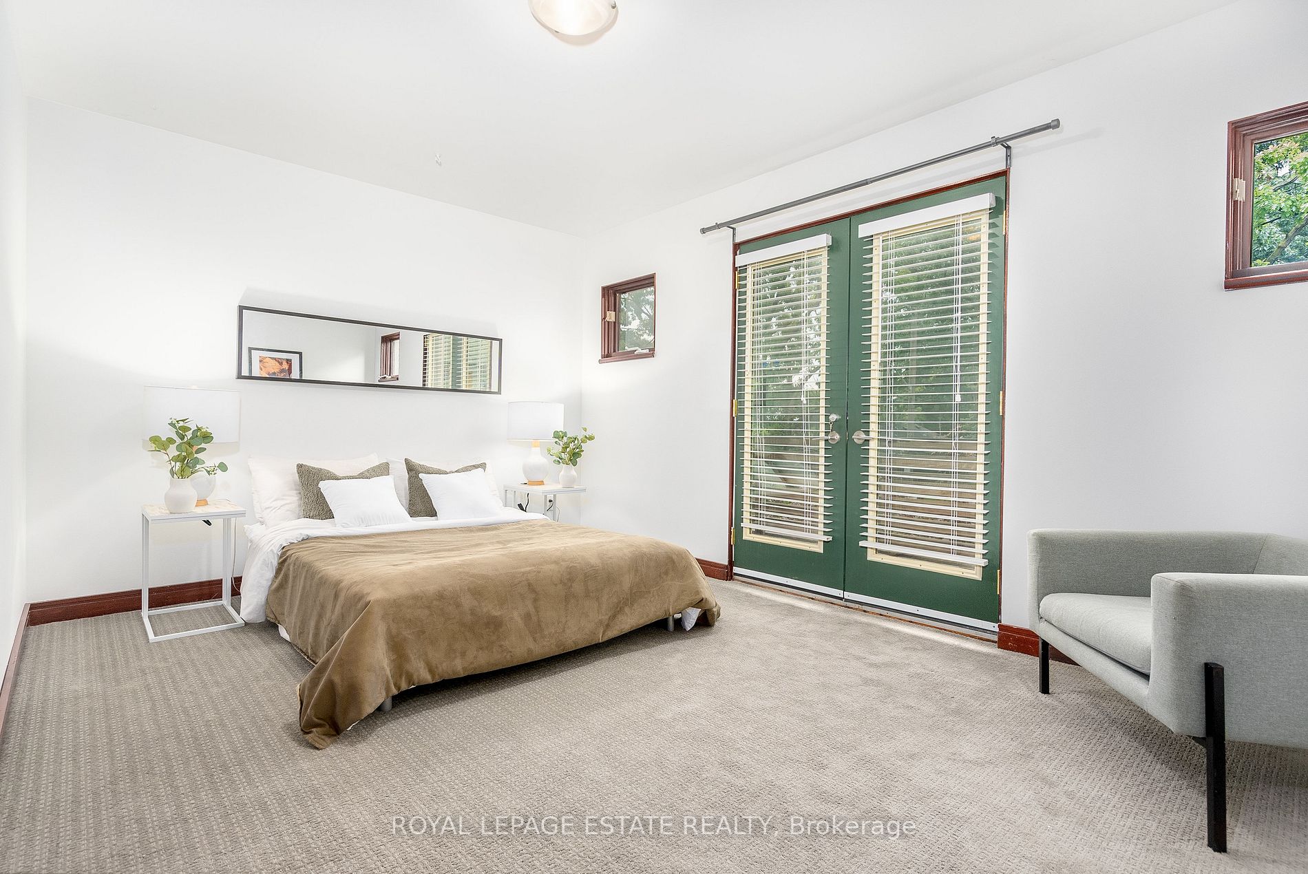102 Queensbury Avenue