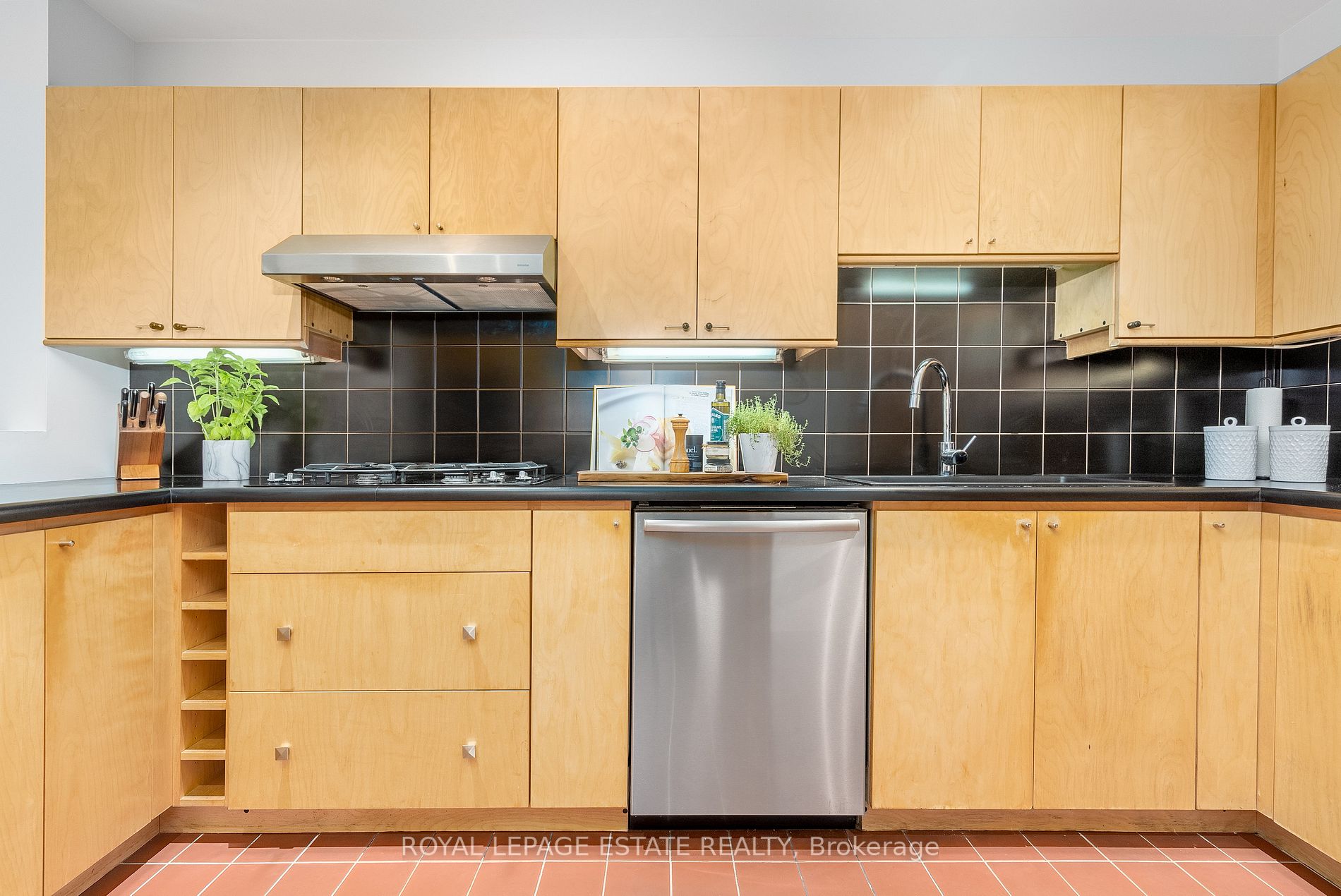 102 Queensbury Avenue