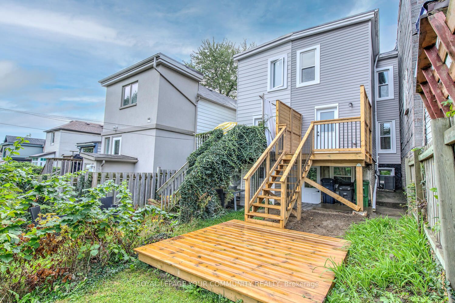 451A Rhodes Avenue