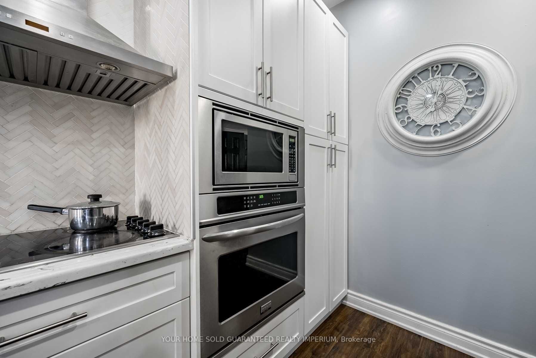 73 Sandford Cres