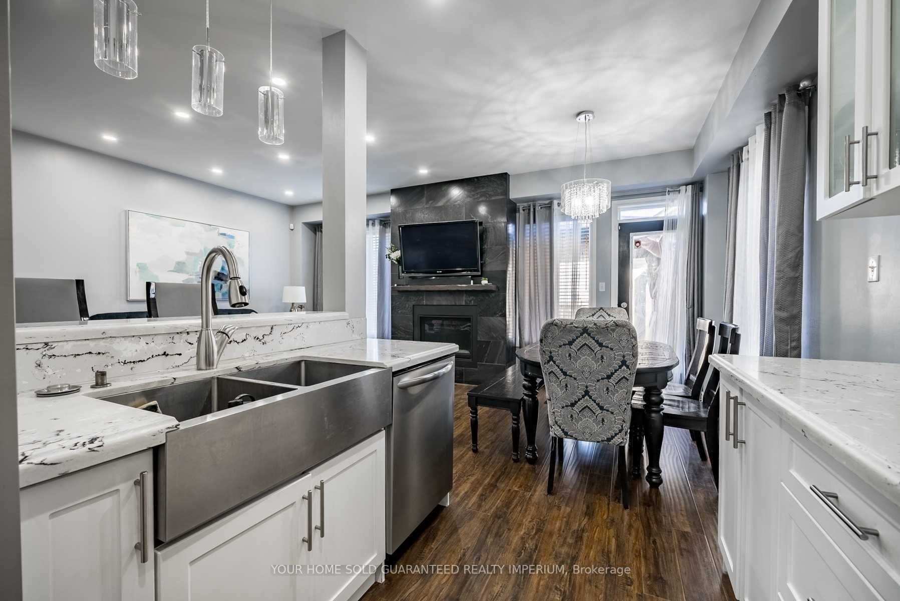 73 Sandford Cres