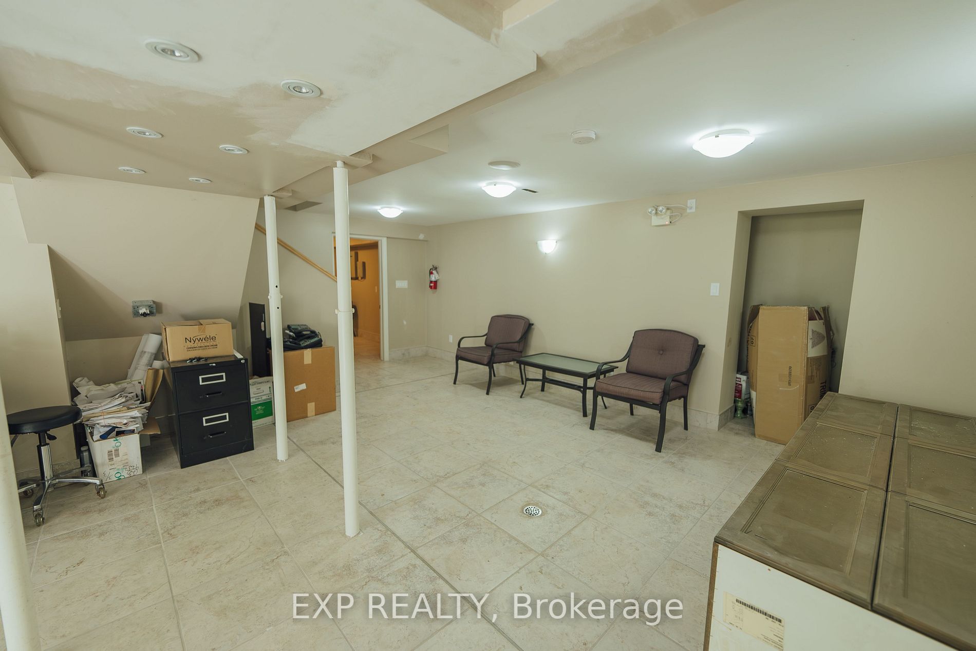 35 Winchester Rd E, #Bsmt