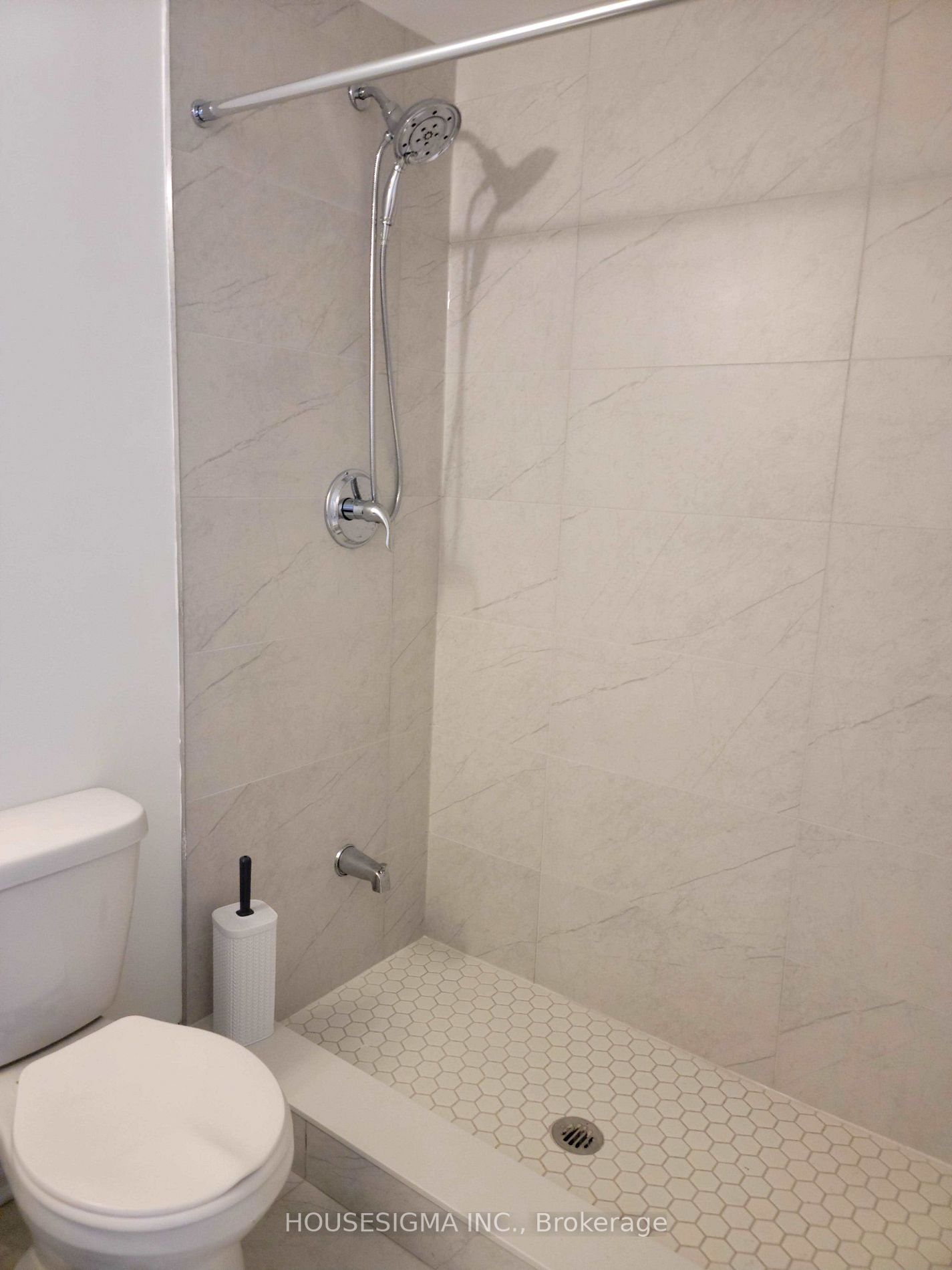 1 Falaise Road, #419