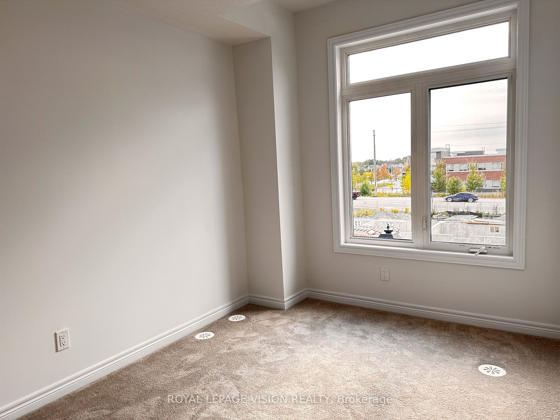 58 Sorbara Way
