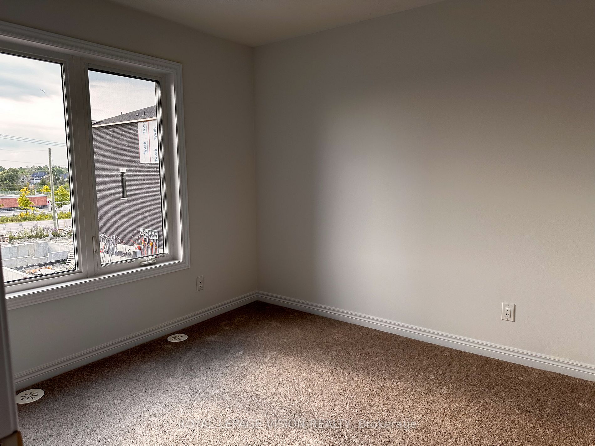 58 Sorbara Way