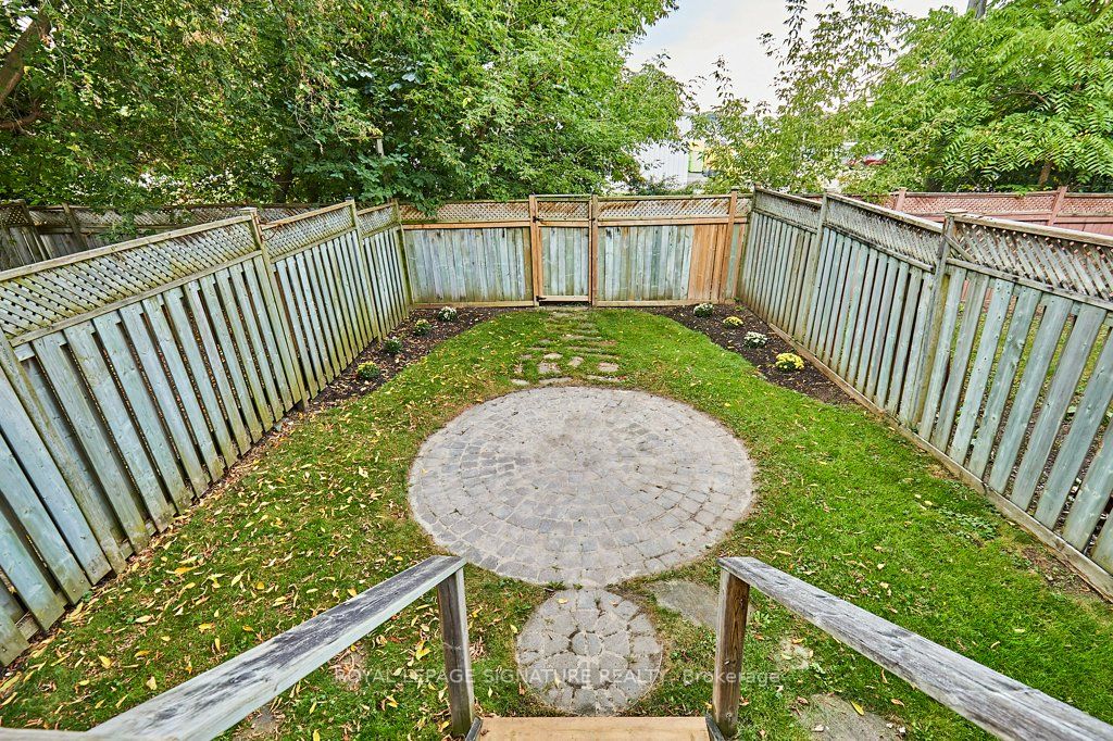 95 Stokely Cres