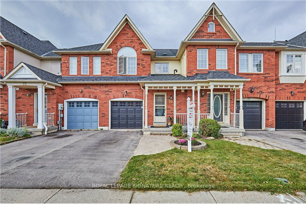 95 Stokely Cres, Whitby