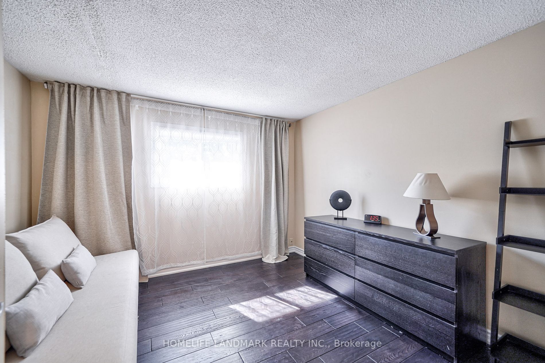 79 Brockman Cres