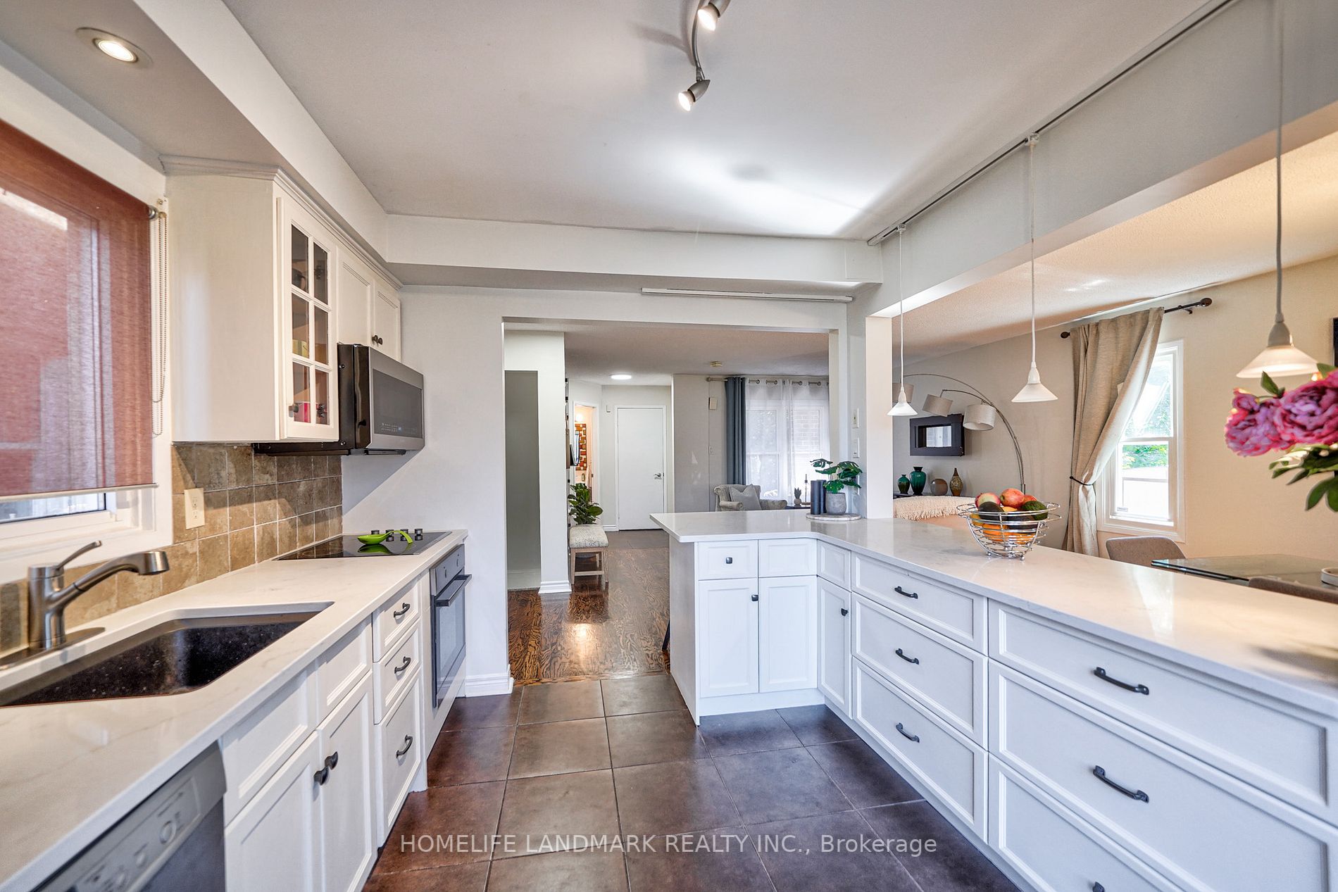 79 Brockman Cres