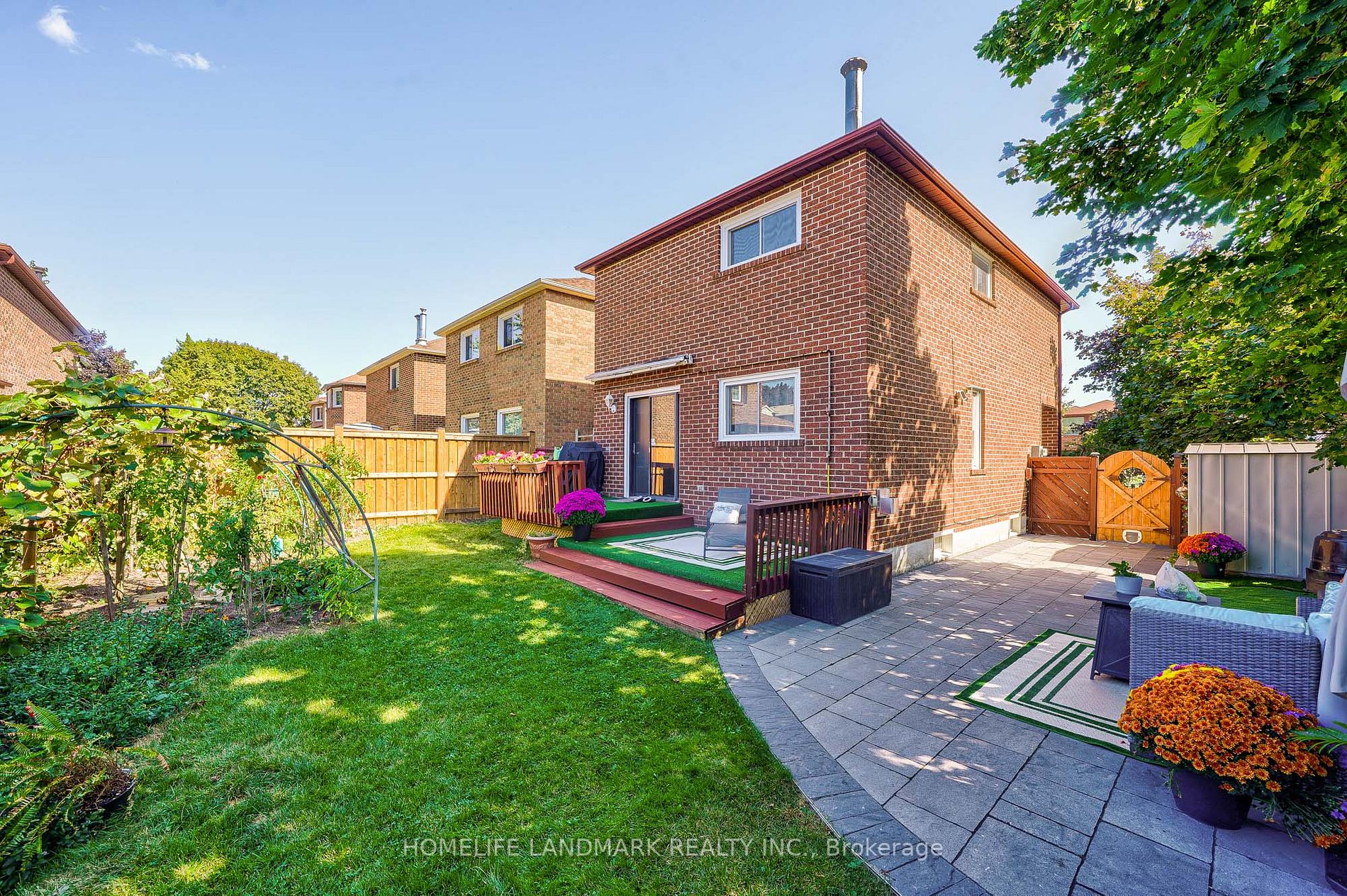 79 Brockman Cres