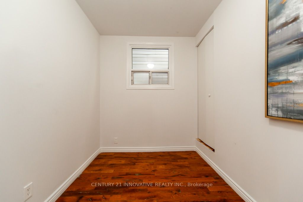 34 Leyton Avenue
