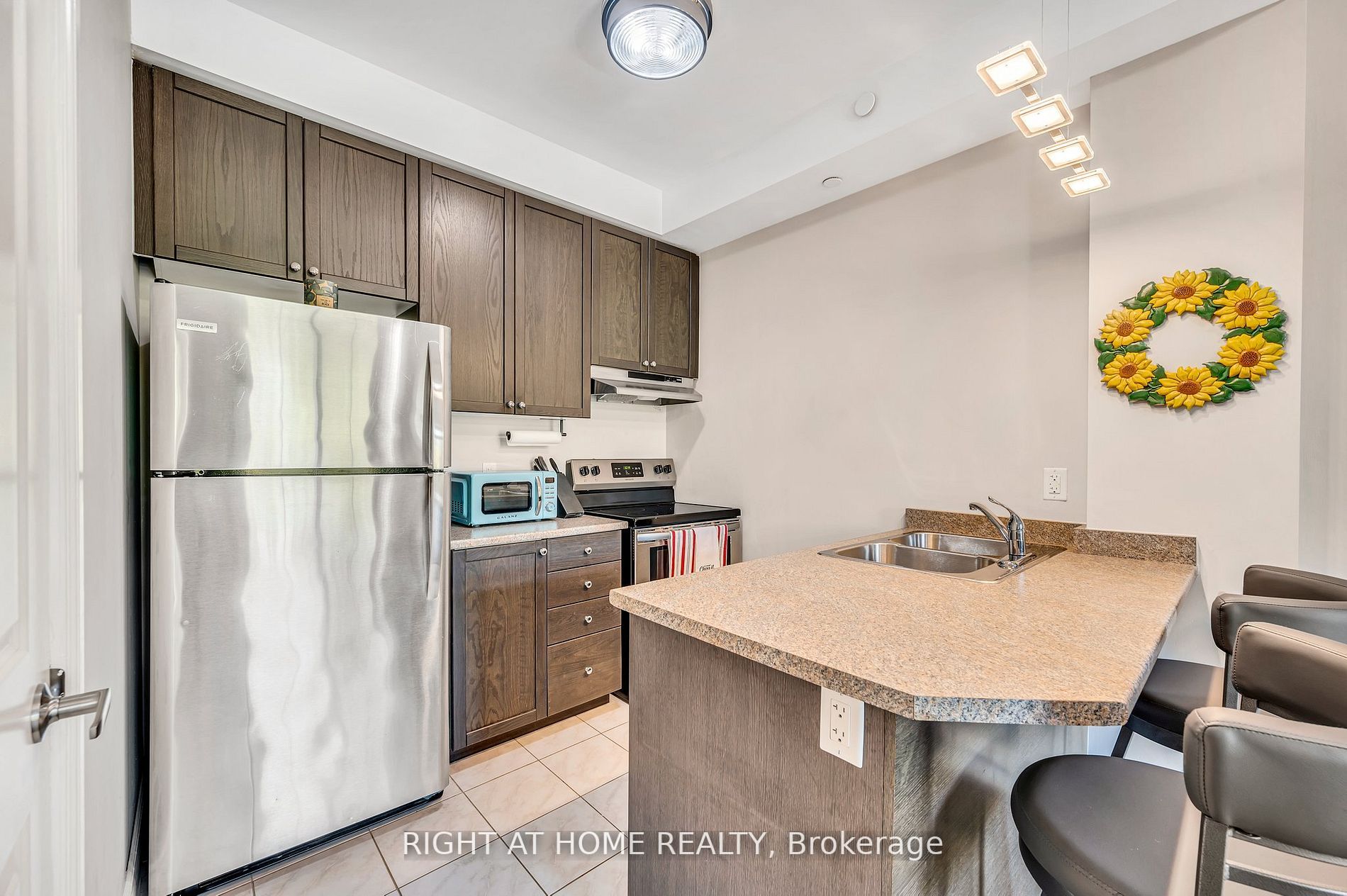 80 Aspen Springs Dr, #216