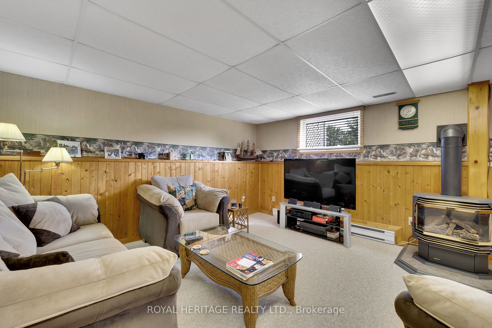 23 Hart Blvd