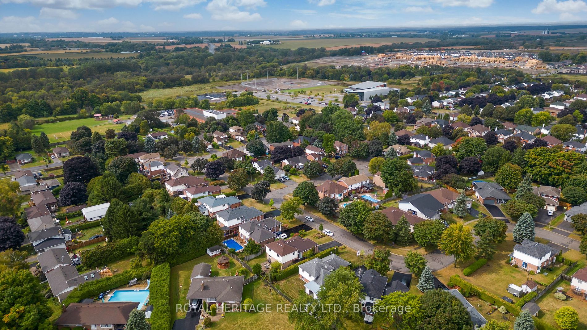 23 Hart Blvd