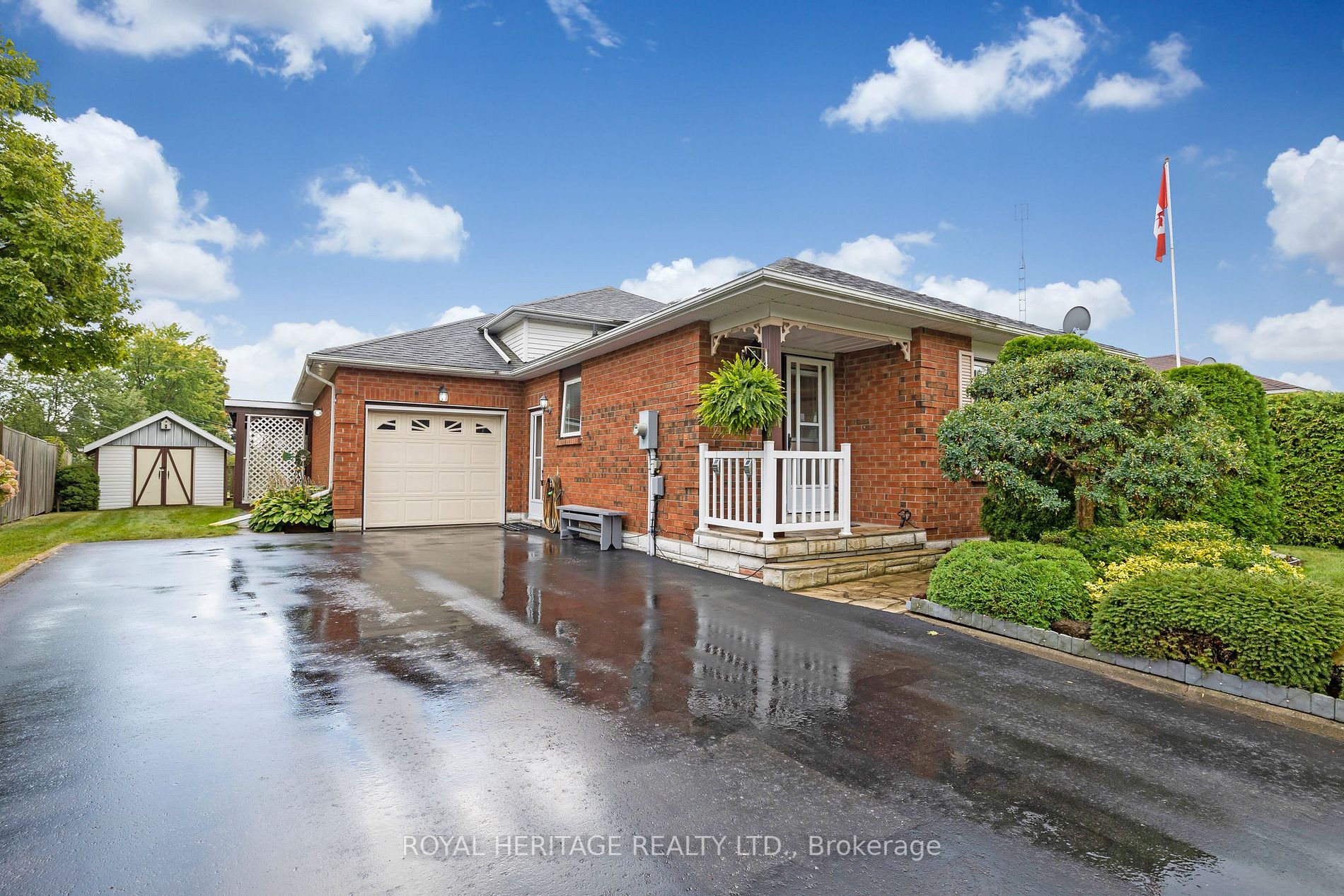 23 Hart Blvd