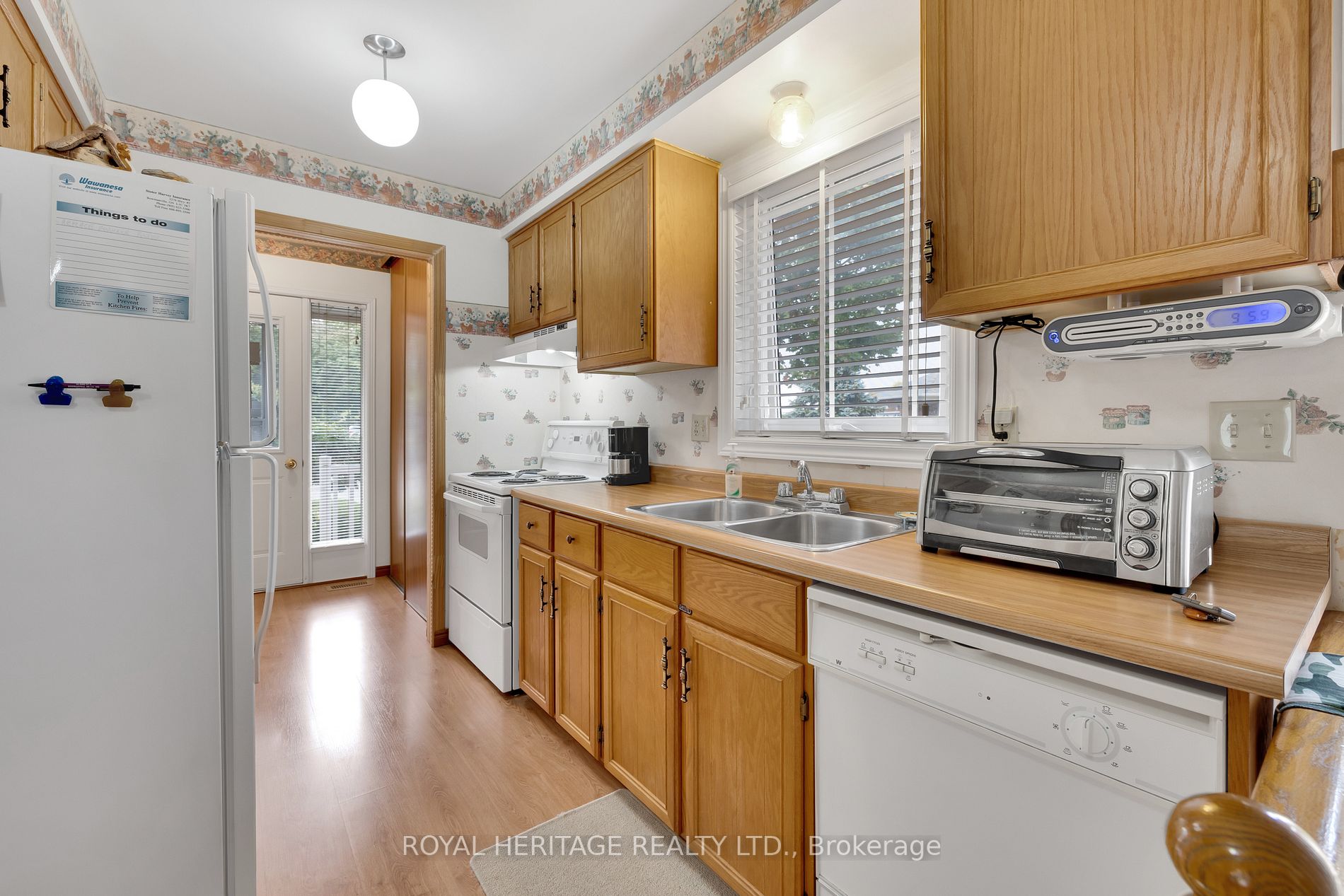 23 Hart Blvd