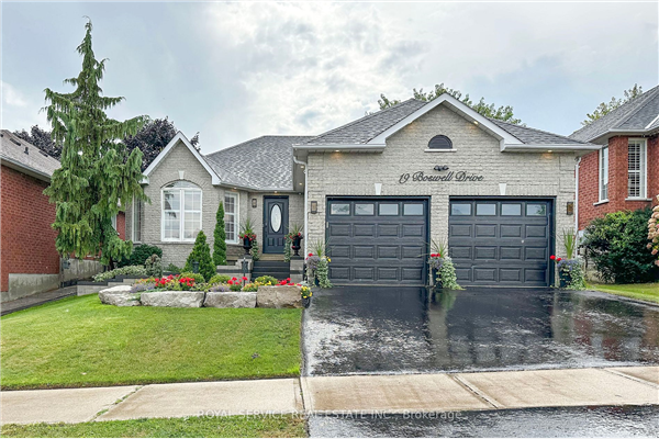 19 Boswell Dr, Clarington