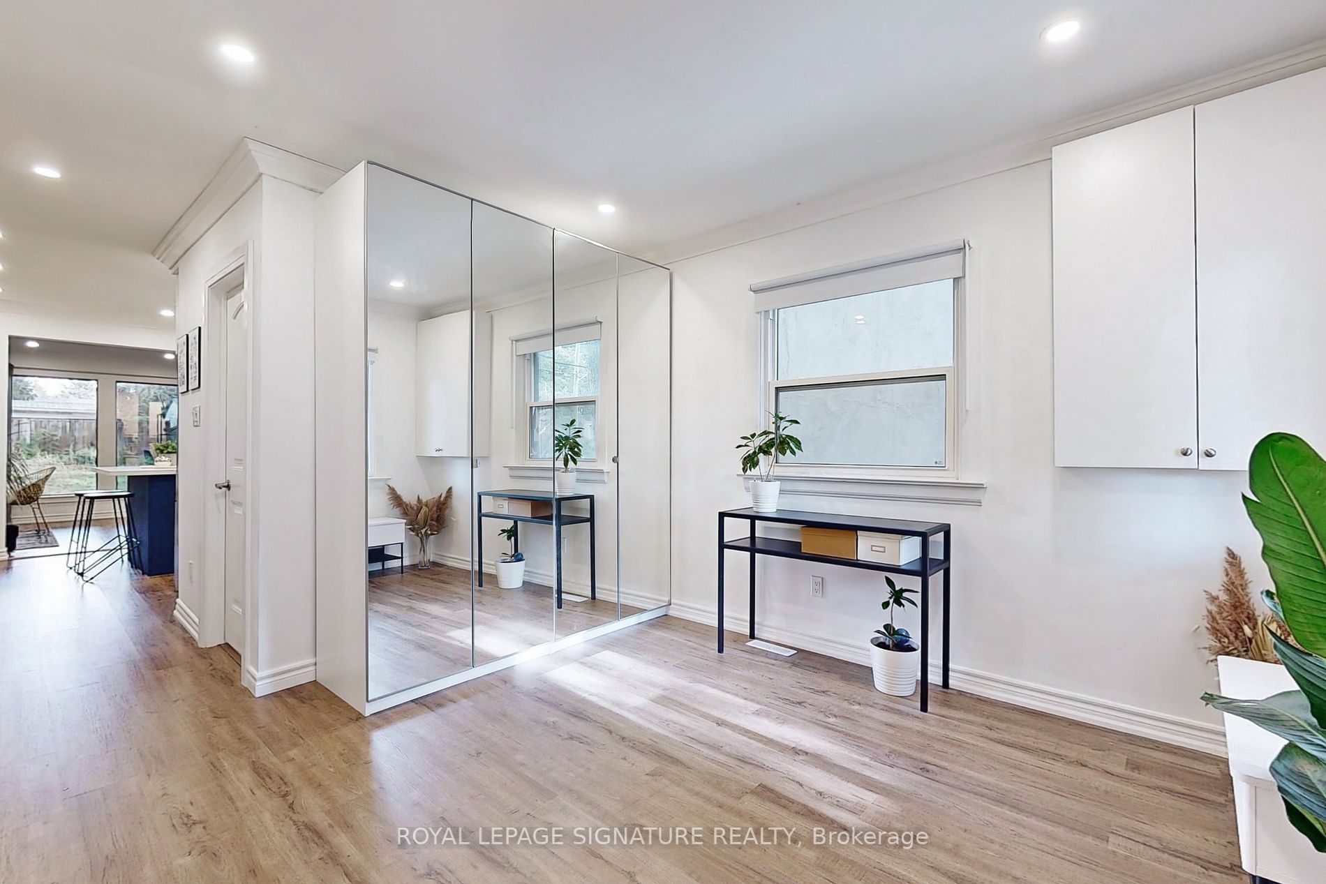 71 Mcdonald Avenue