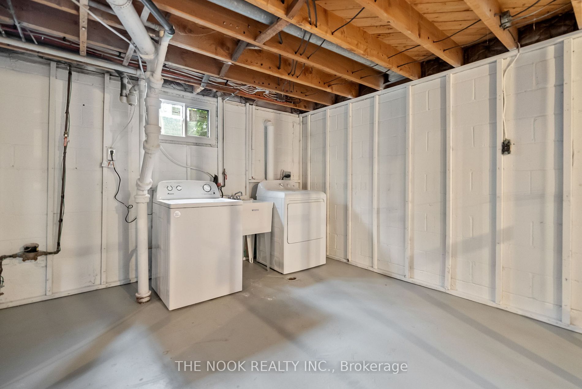 453 Marion Ave