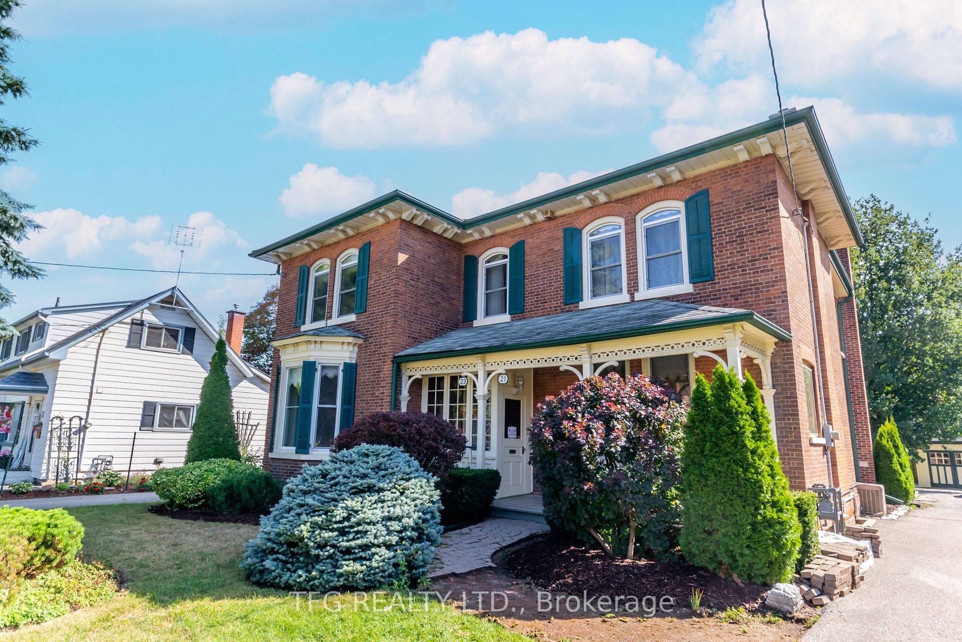 21 Elgin St