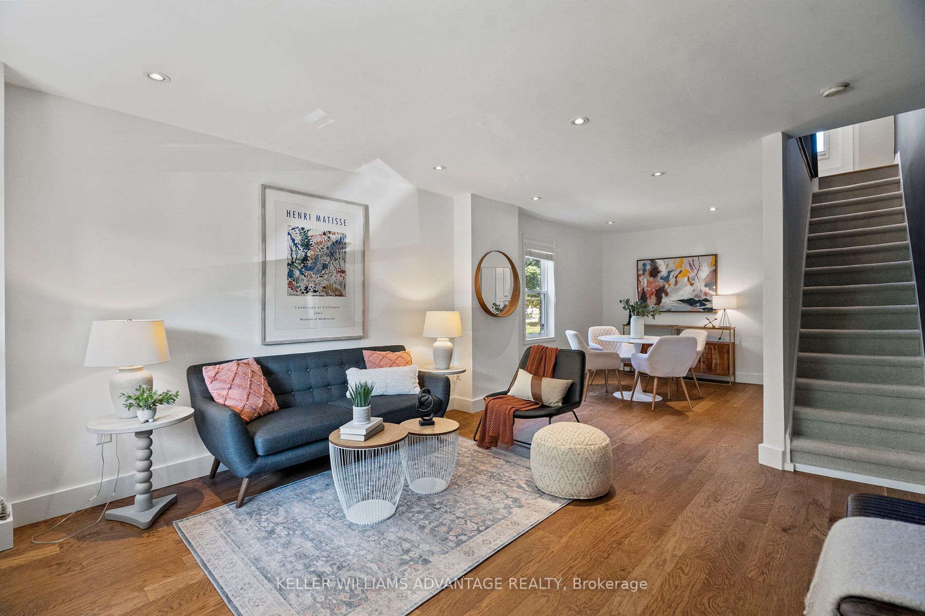 7 Vancouver Ave