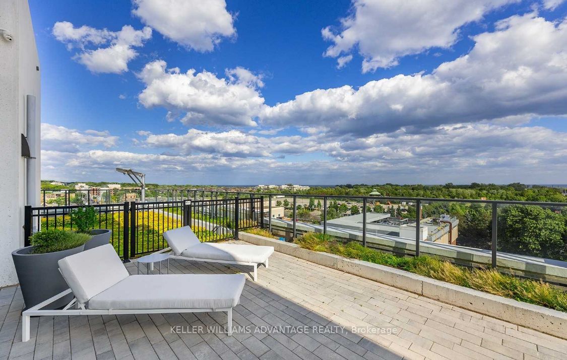 1630 Queen St E, #503