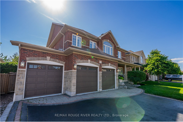 31 Corvinelli Dr, Whitby