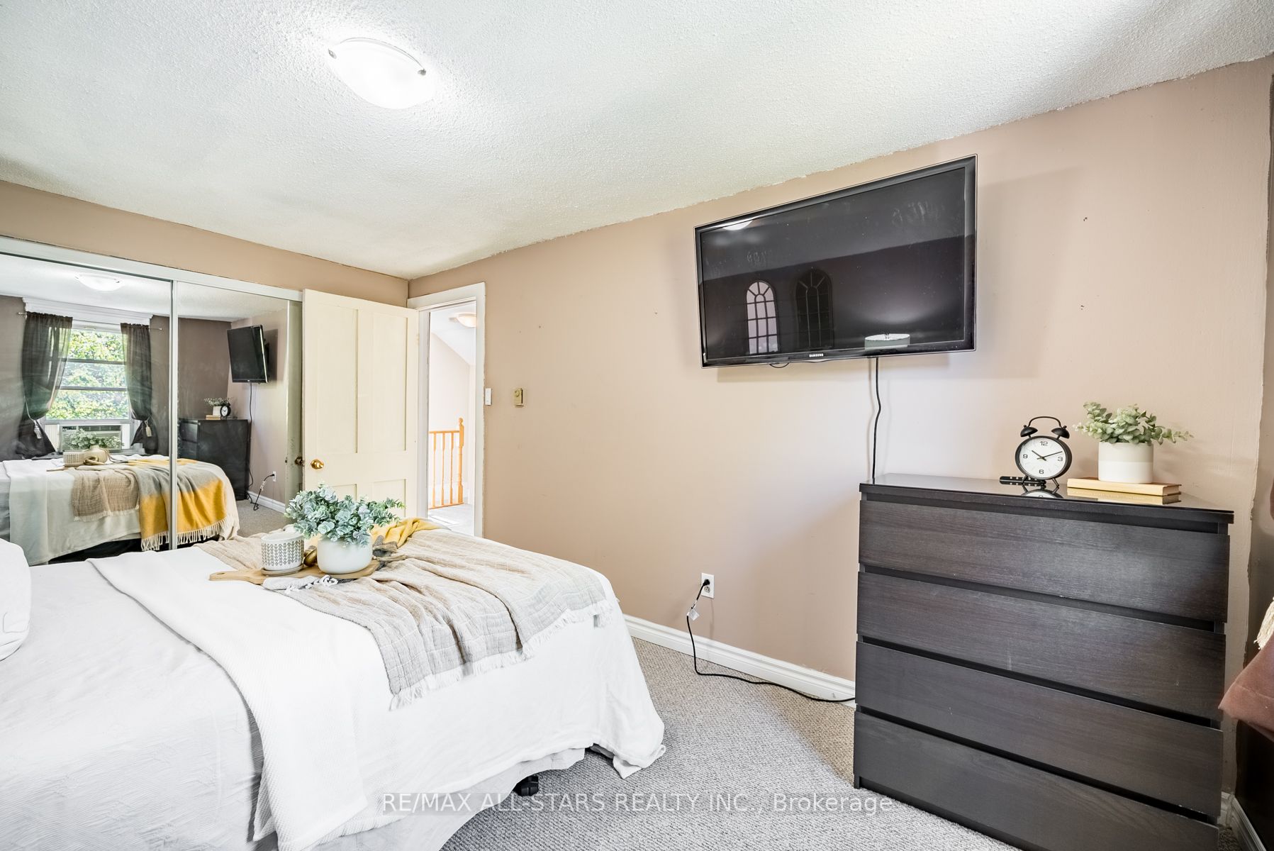 15008 Old Simcoe Rd