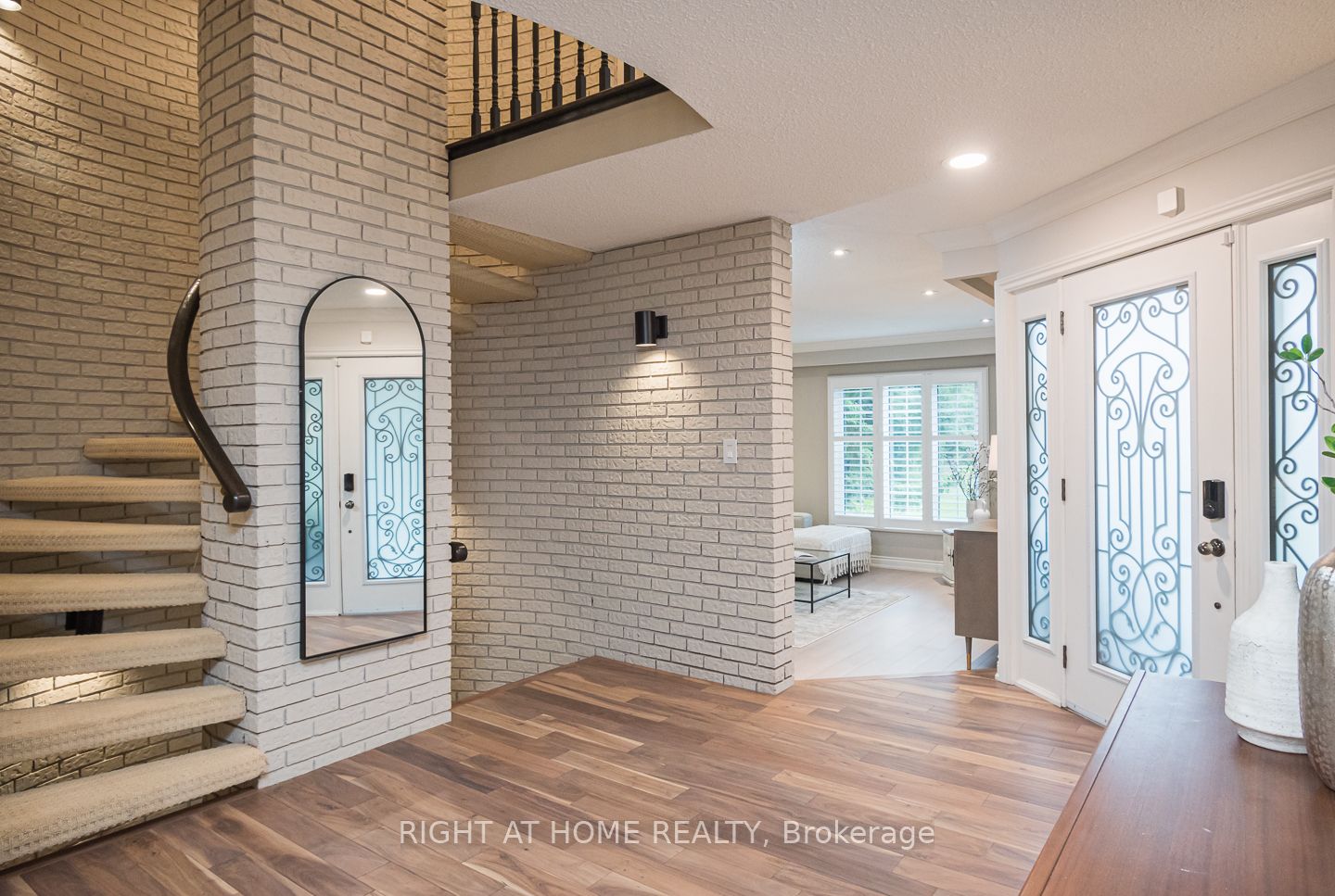 20 Glenlaura Crescent
