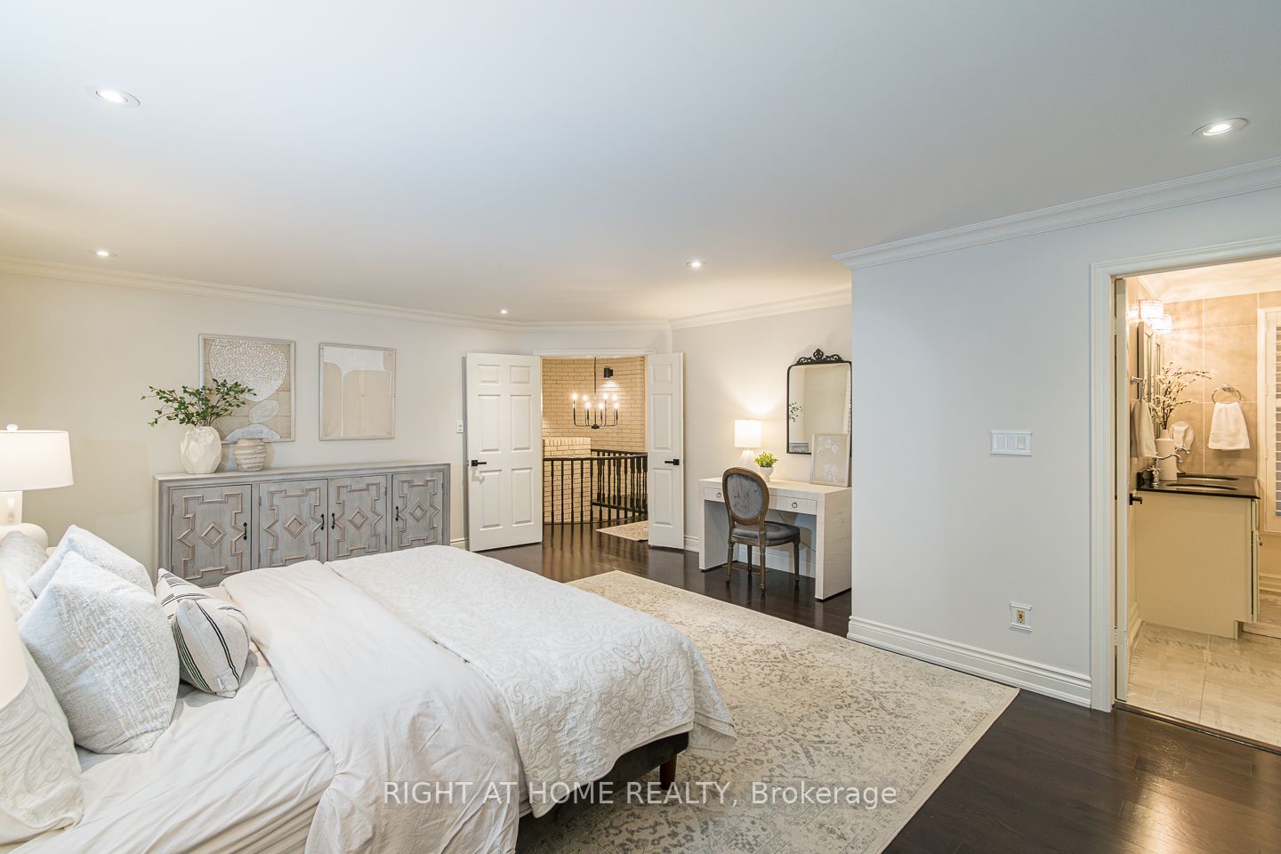 20 Glenlaura Crescent