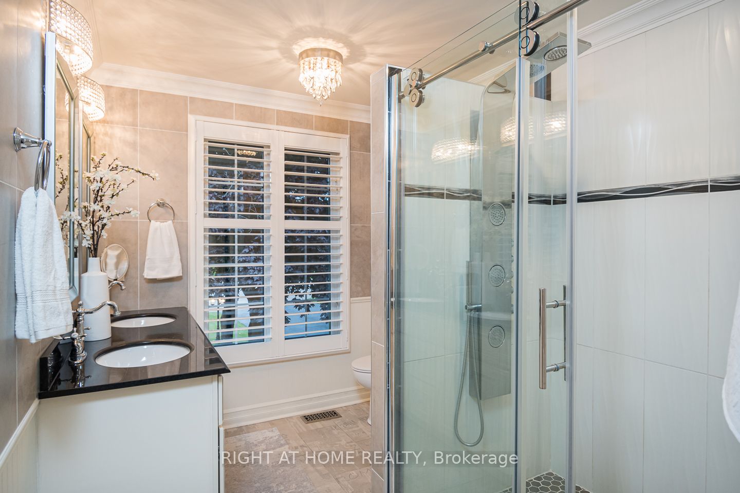 20 Glenlaura Crescent