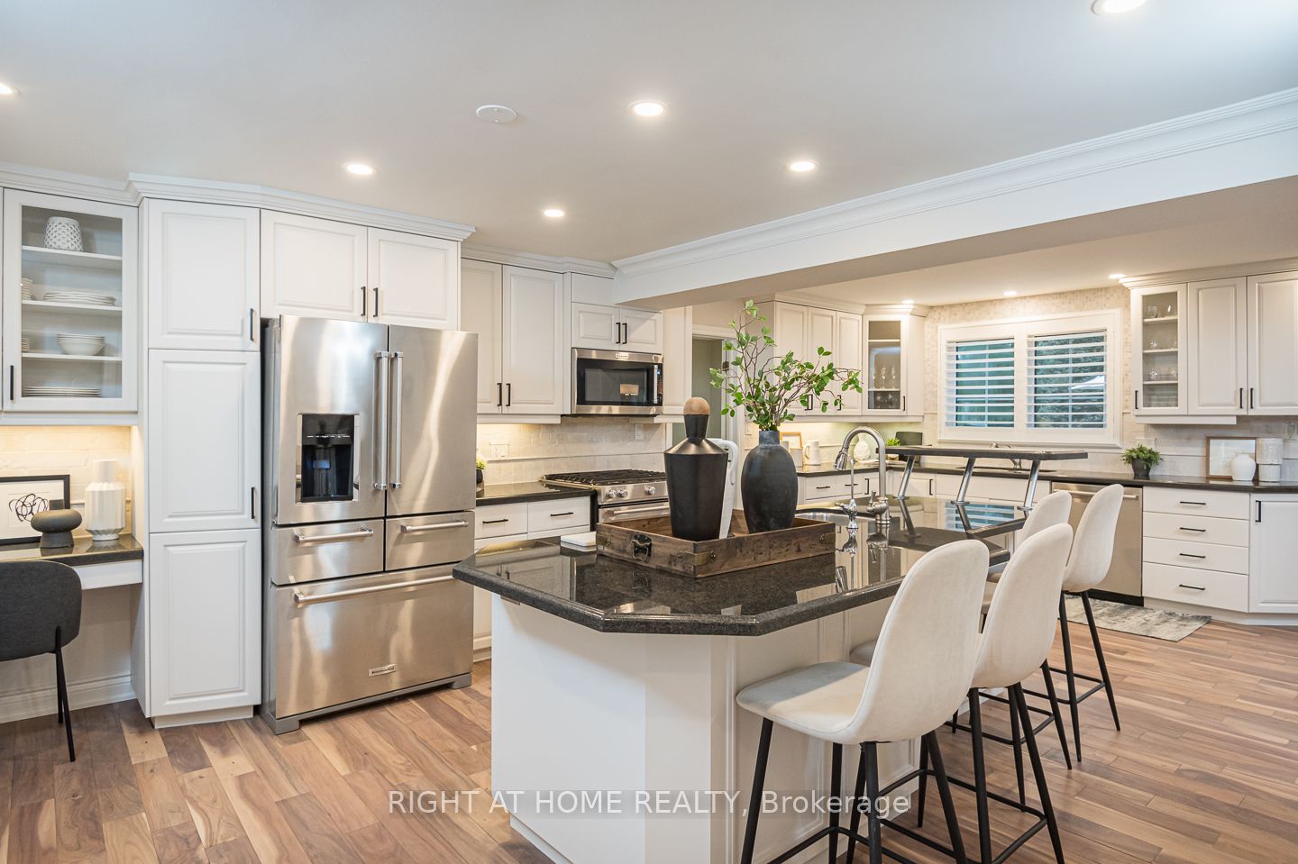 20 Glenlaura Crescent