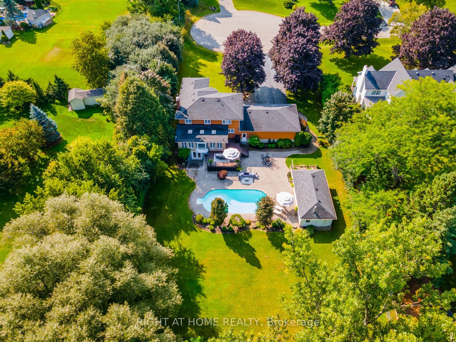 20 Glenlaura Crescent
