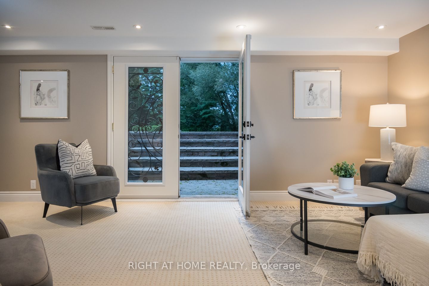 20 Glenlaura Crescent