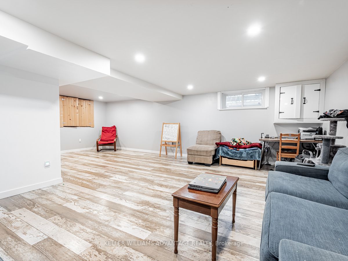 112 Sylvan Ave