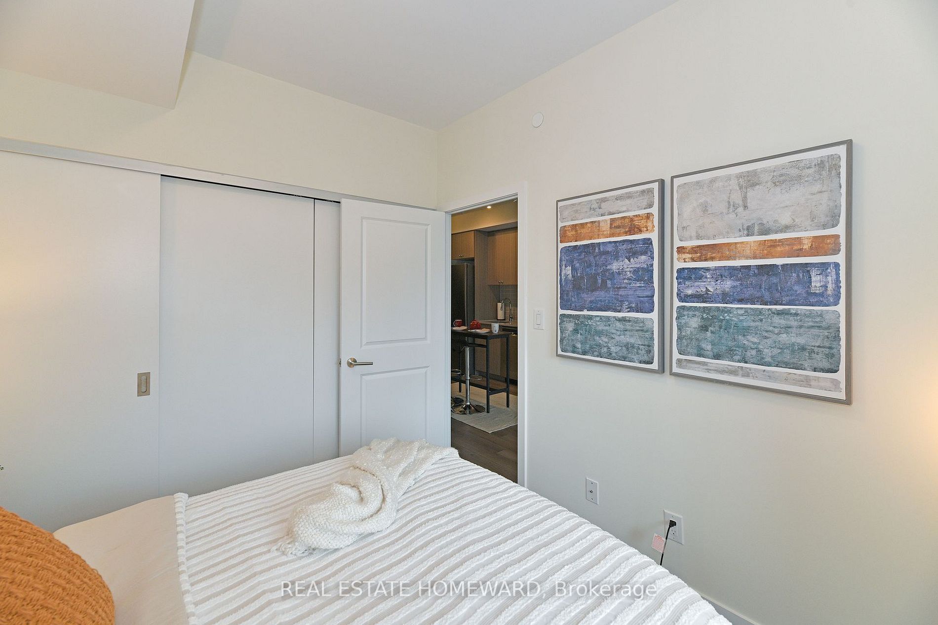 2799 Kingston Rd, #321