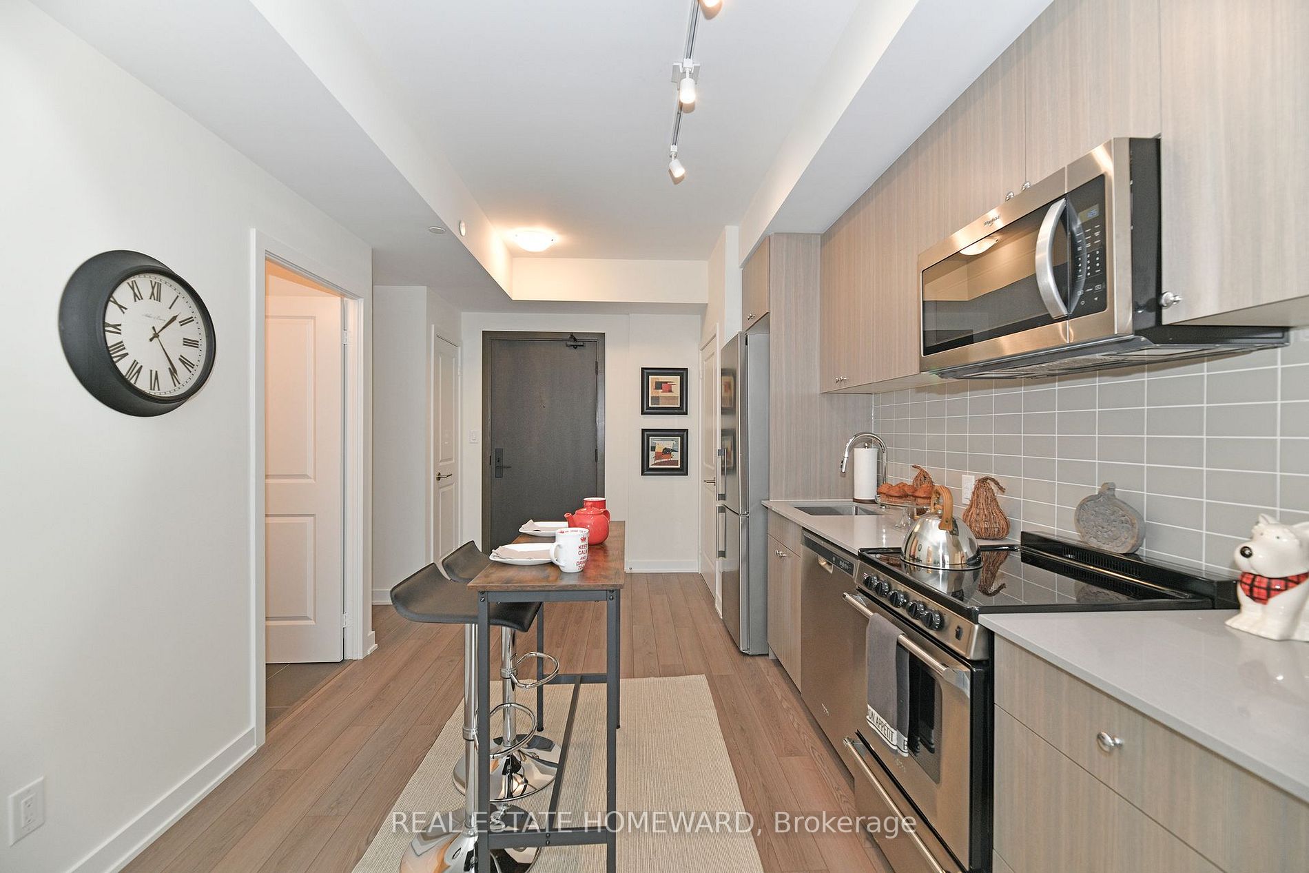 2799 Kingston Rd, #321