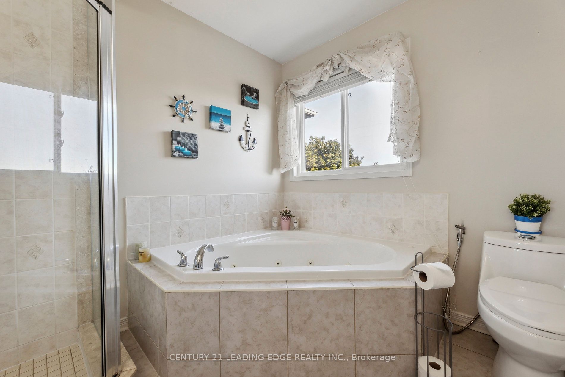 115 Honeyman Dr