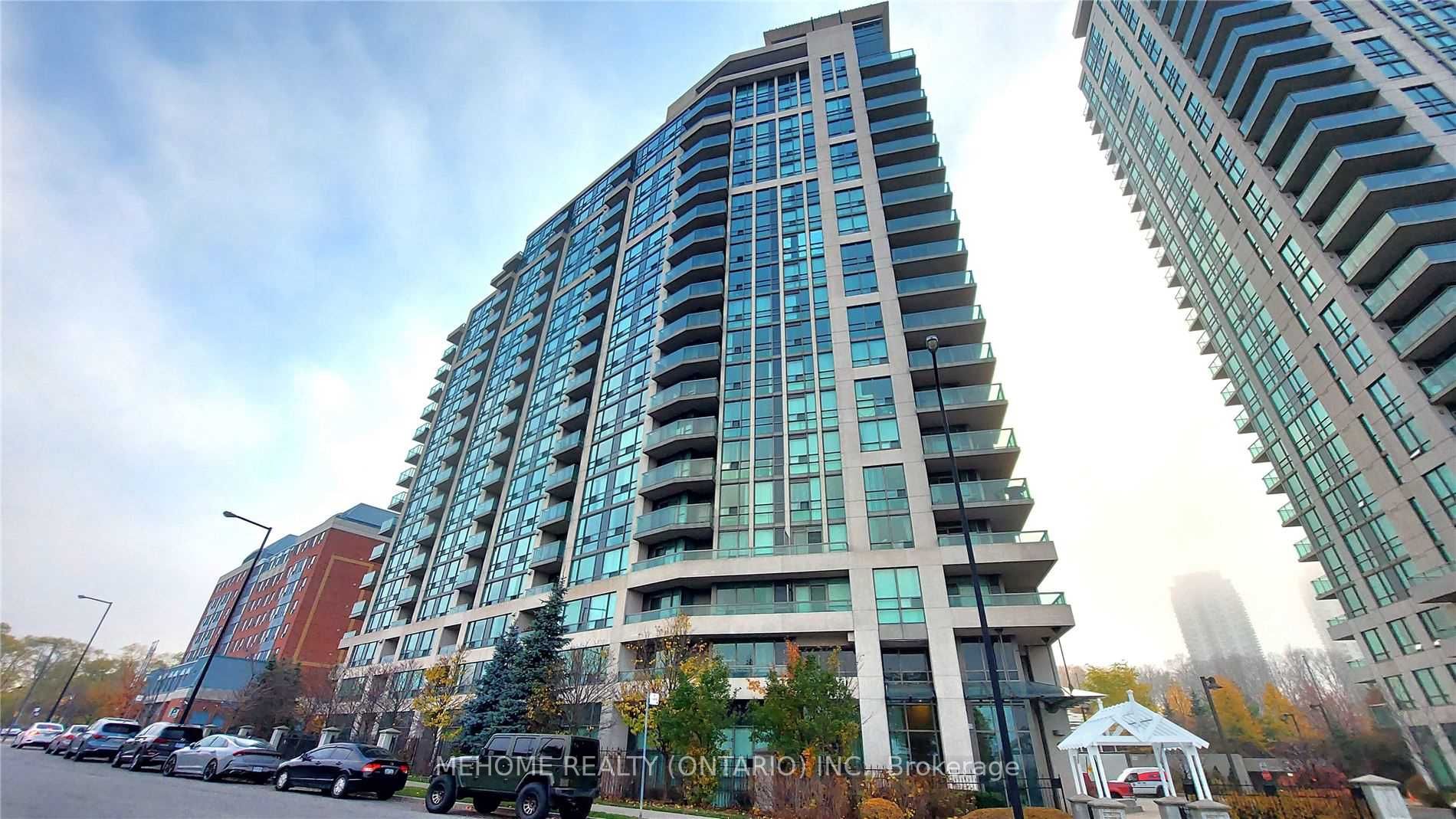 68 Grangeway Ave, #908