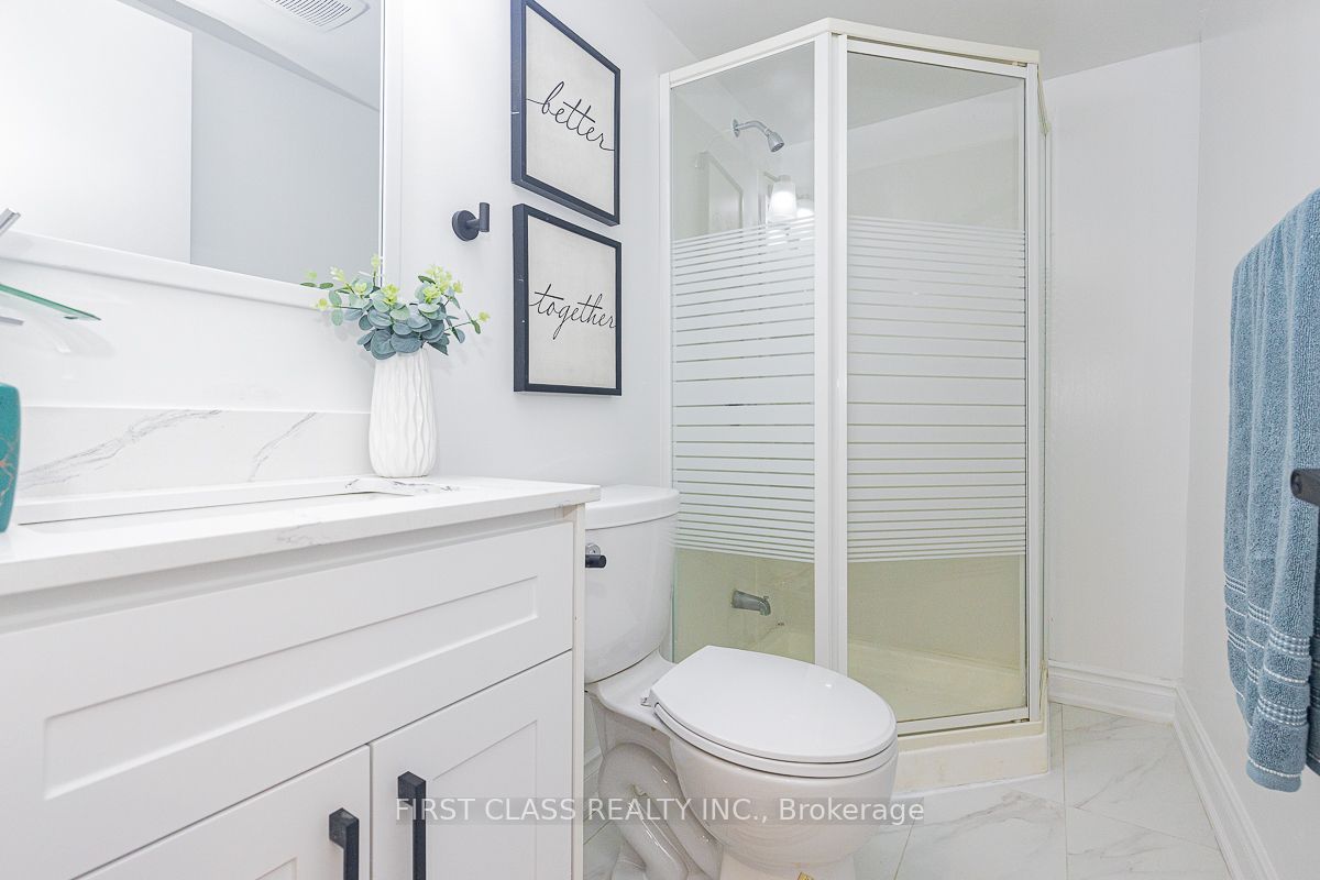 270 Timberbank Blvd, #114