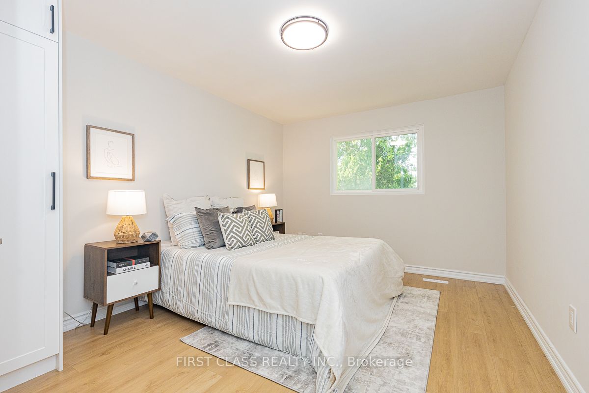 270 Timberbank Blvd, #114