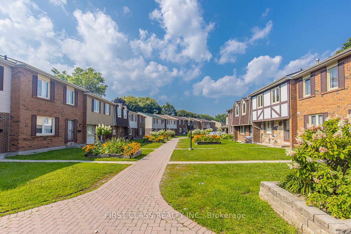 270 Timberbank Blvd, #114
