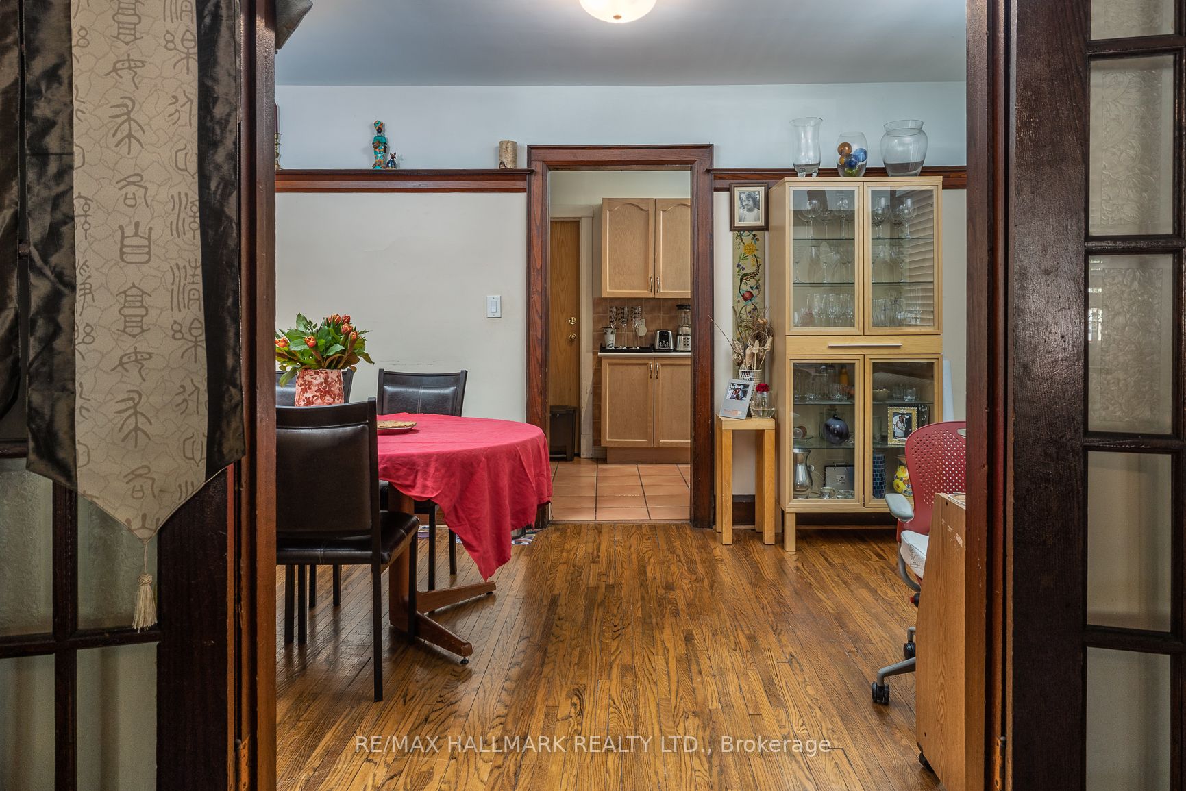 78 Glen Manor Dr