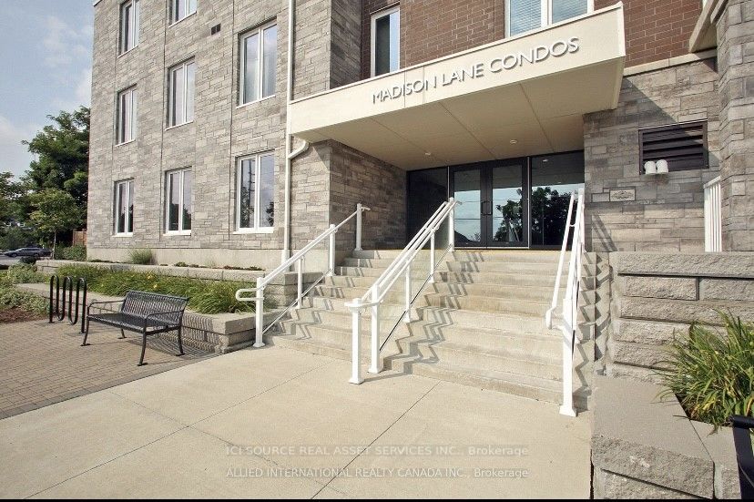 290 Liberty St N, #103