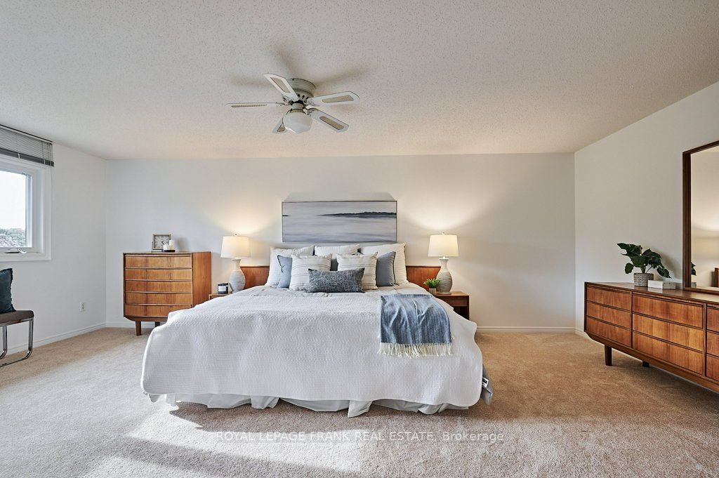 52 Love Crescent
