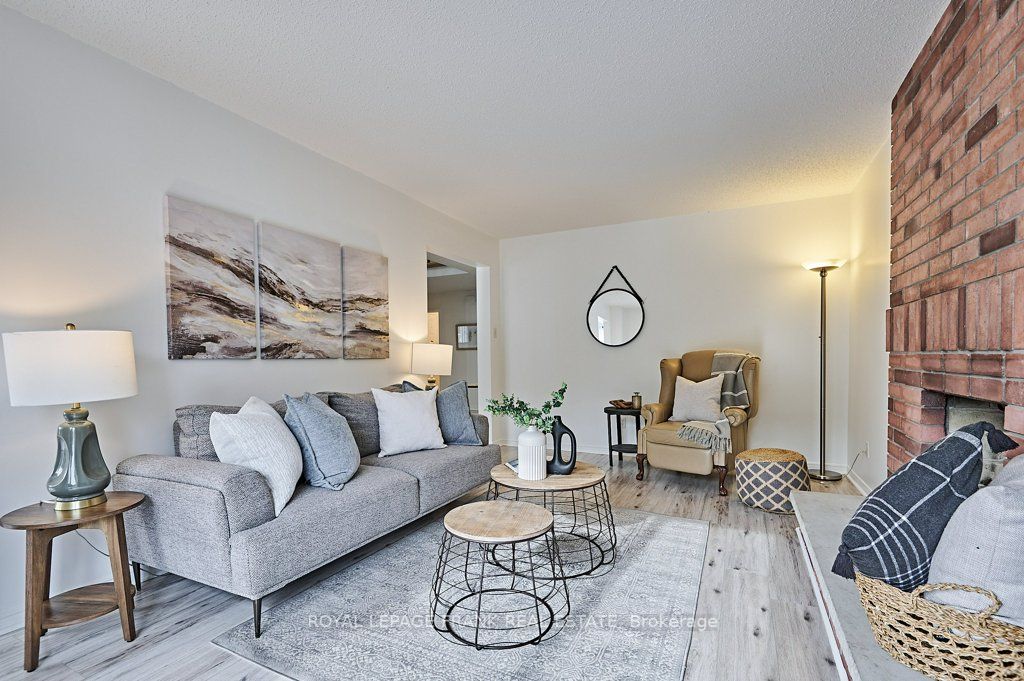 52 Love Crescent