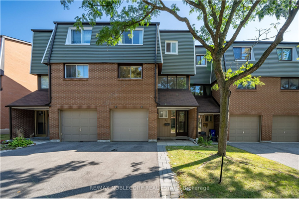 1310 Fieldlight Blvd, Pickering