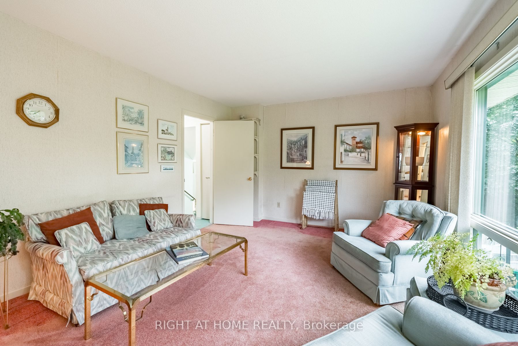 707 Clarence Dr